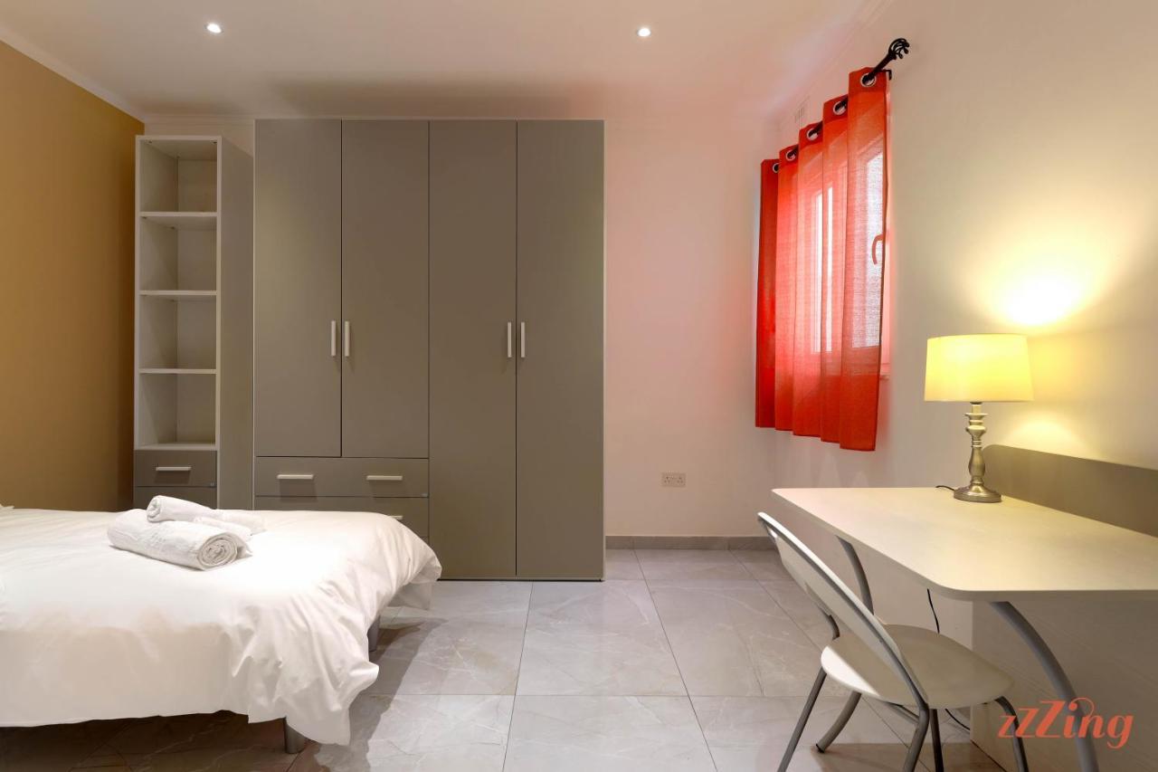 Pretty Beachfront Penthouse In Mellieħa Εξωτερικό φωτογραφία