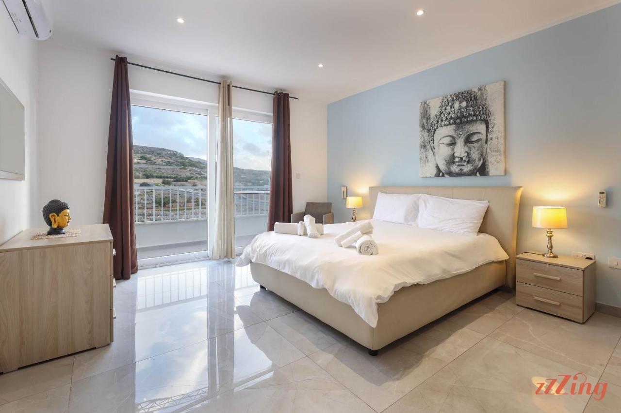 Pretty Beachfront Penthouse In Mellieħa Εξωτερικό φωτογραφία
